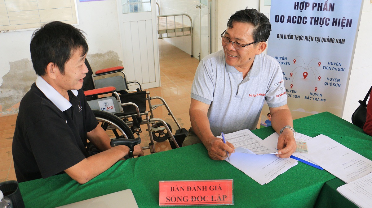 Khởi động hoạt động khám sàng lọc cho người khuyết tật tại Quảng Nam và Thừa Thiên Huế